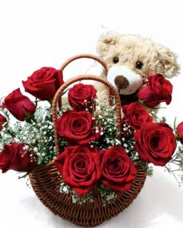 MOD.10 CANASTA CON 12 ROSAS Y OSITO DE PELUCHE