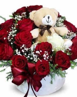 MOD.11 ARREGLO CON 18 ROSAS Y OSITO DE PELUCHE