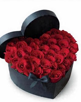 MOD.08 ARREGLO DE CORAZON CON 40 ROSAS